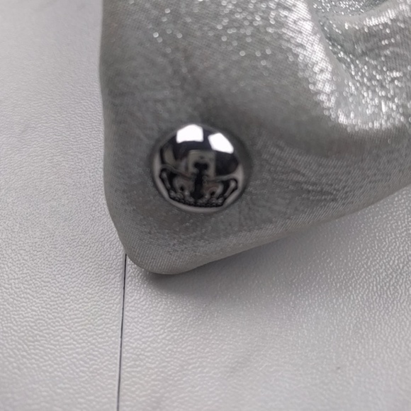 Juicy‎ Couture  Metallic Quilted  Bow Clutch - Picture 8 of 8